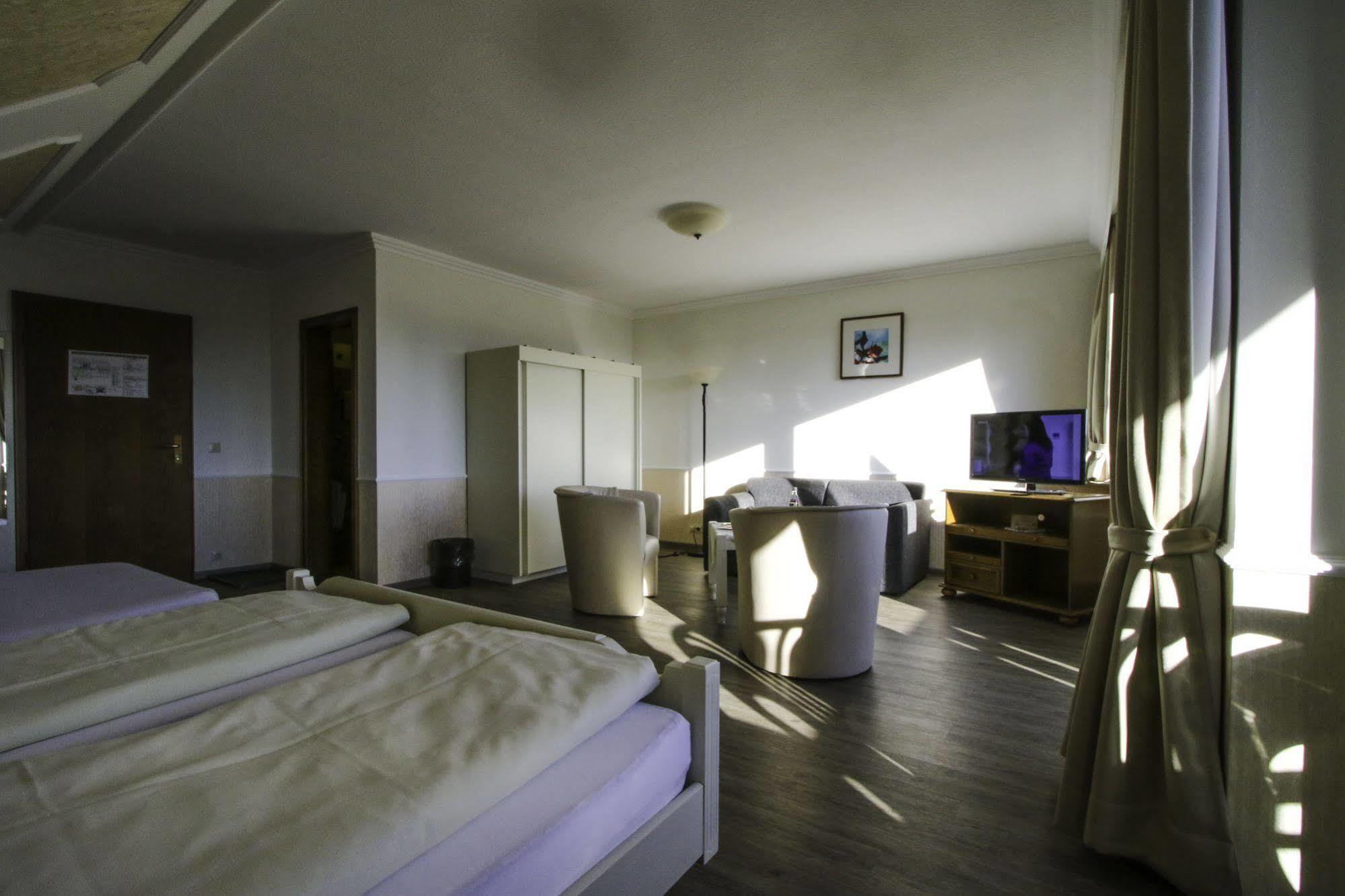 Hotel Schneider ヴィンターベルク エクステリア 写真